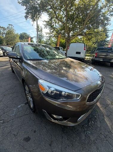 2014 KIA Cadenza