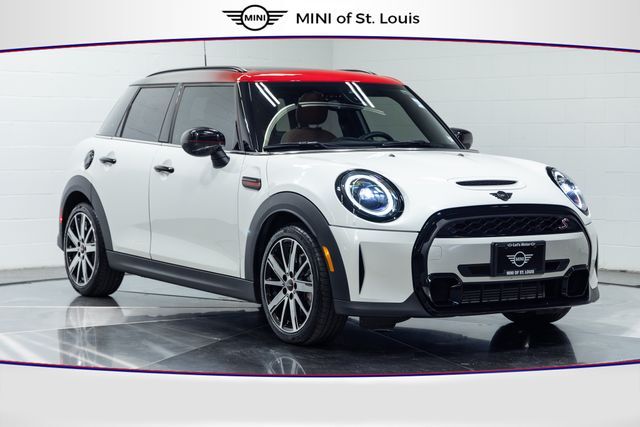 2024 MINI Hardtop