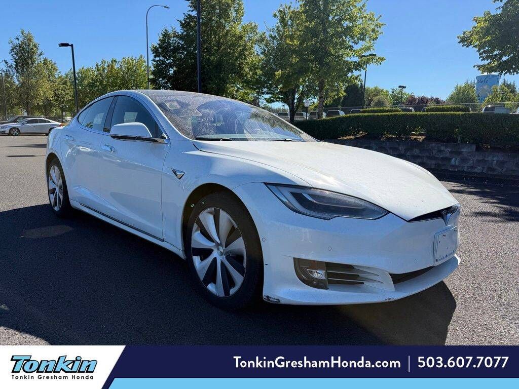 2020 TESLA Model S