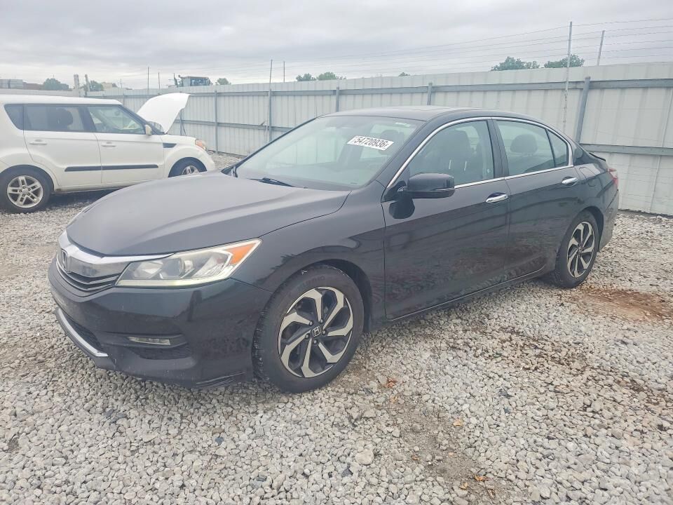 2017 HONDA Accord
