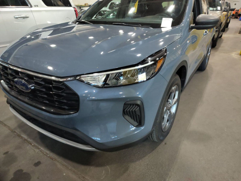 2026 FORD Escape