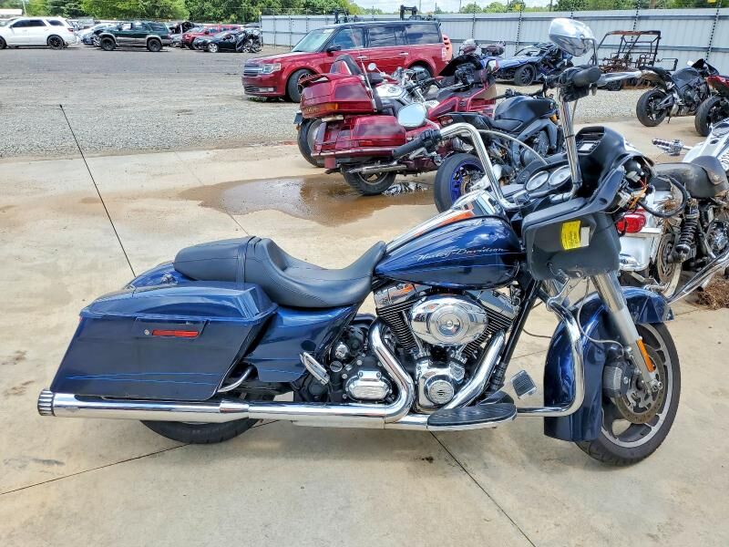 2013 HARLEY DAVIDSON Road Glide Custom