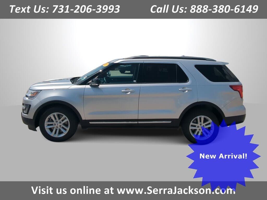 2017 FORD Explorer