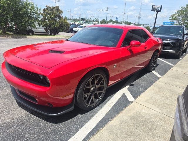 2016 DODGE Challenger