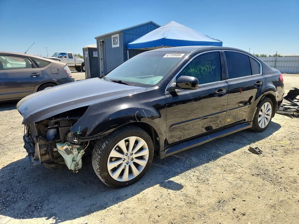 2012 SUBARU Legacy