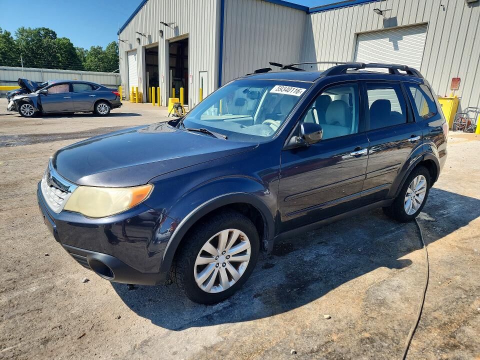 2011 SUBARU Forester