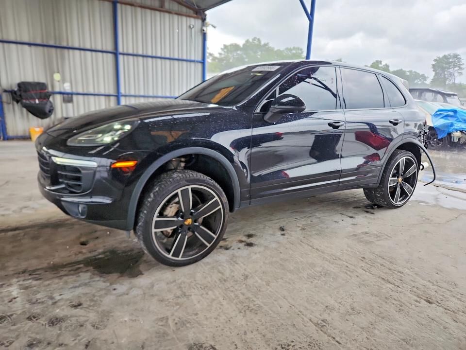 2018 PORSCHE Cayenne
