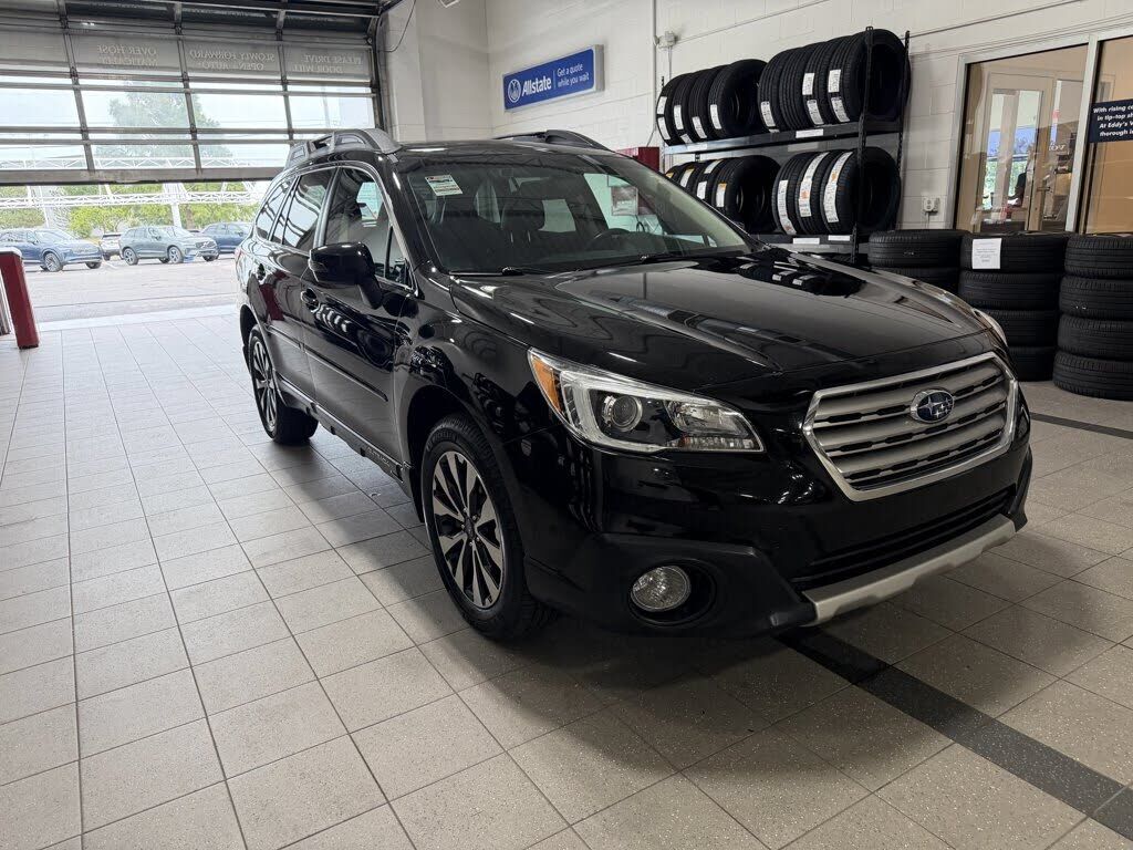 2016 SUBARU Outback
