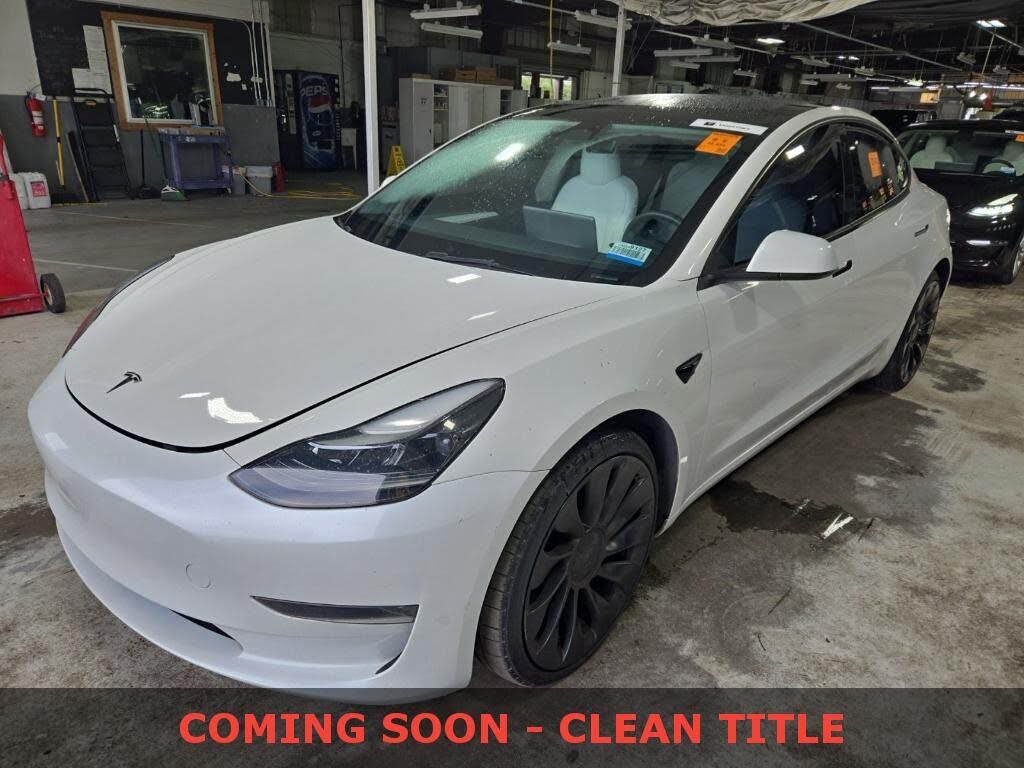 2023 TESLA Model 3