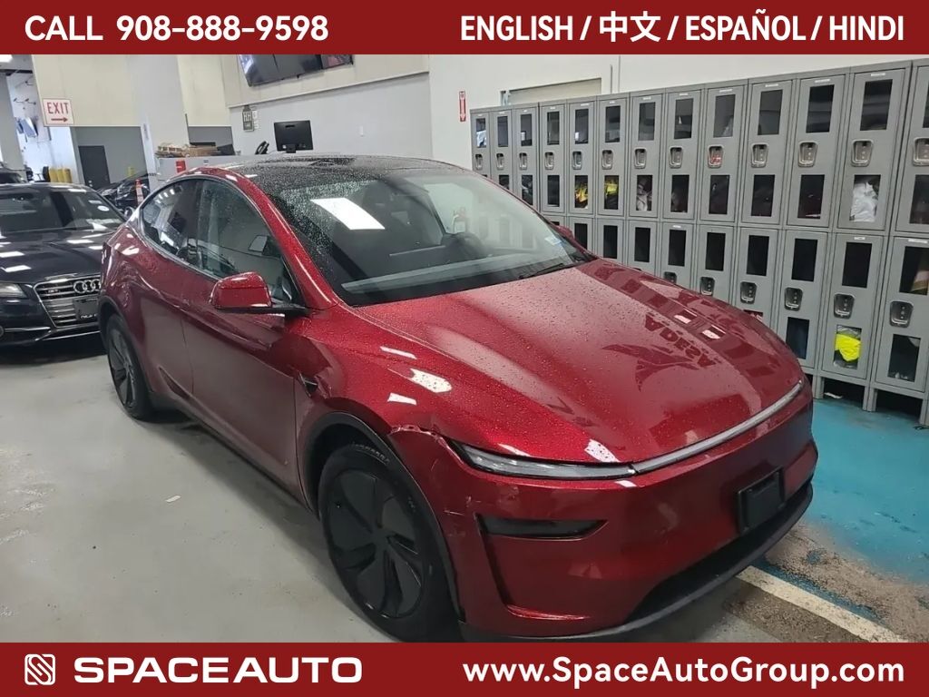 2026 TESLA Model Y