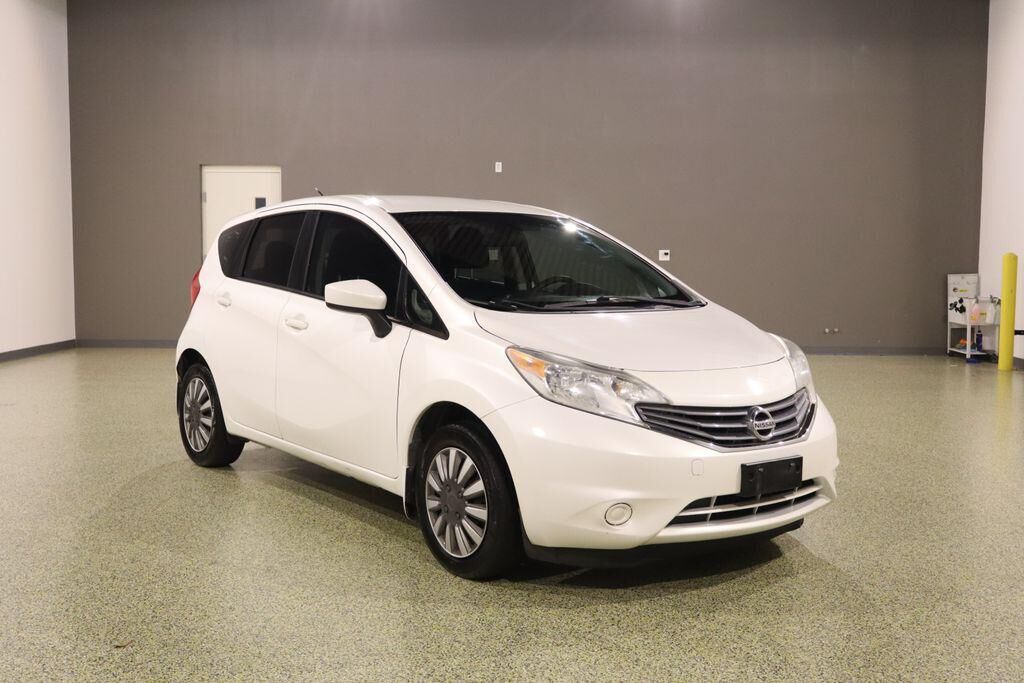 2015 NISSAN Versa