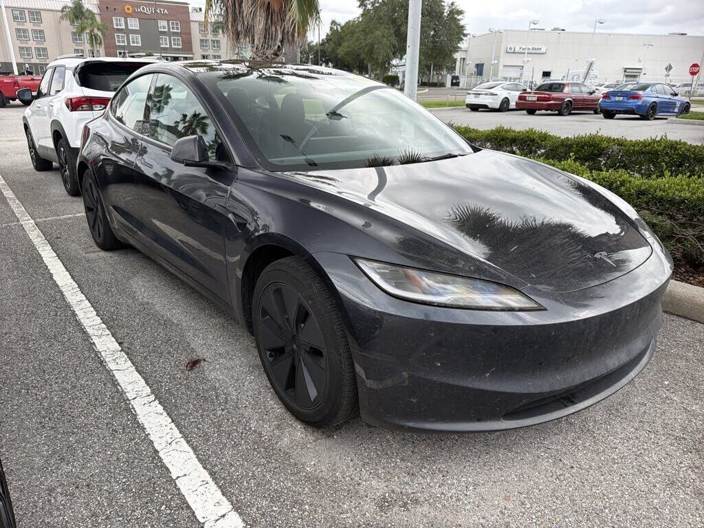 2024 TESLA Model 3
