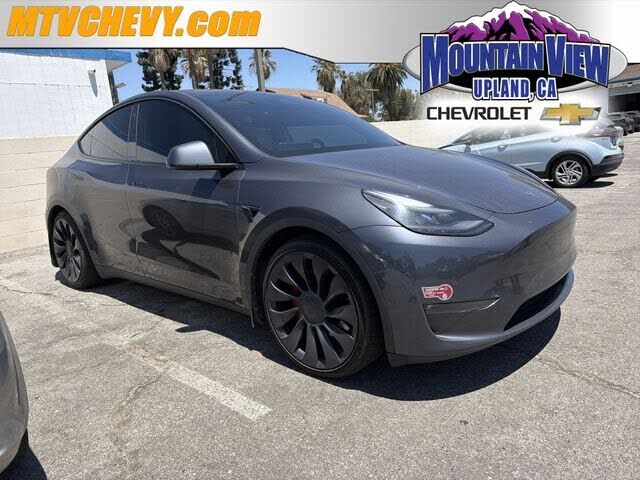 2022 TESLA Model Y