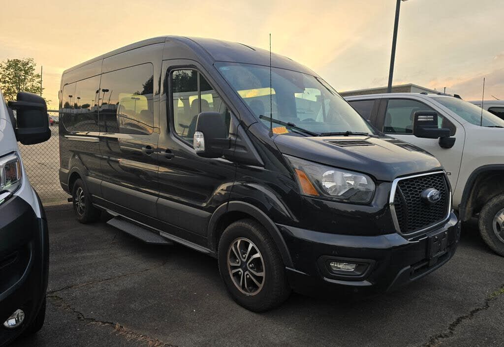2023 FORD Transit