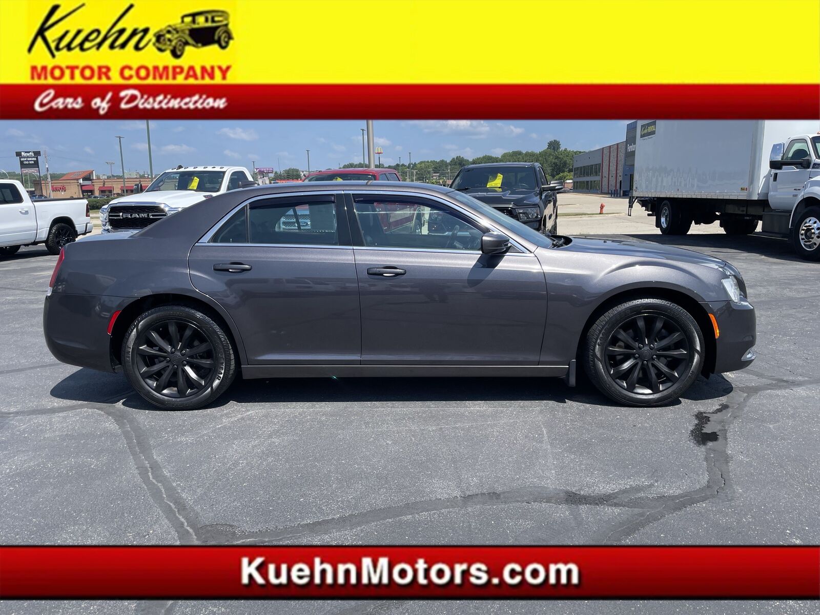 2015 CHRYSLER 300