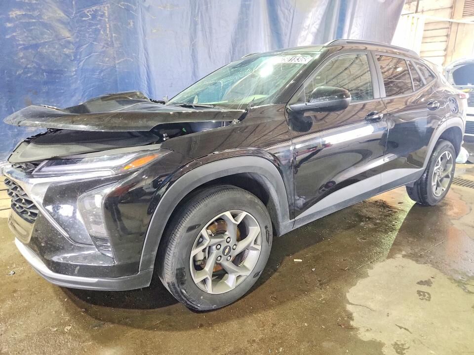 2025 CHEVROLET Trax