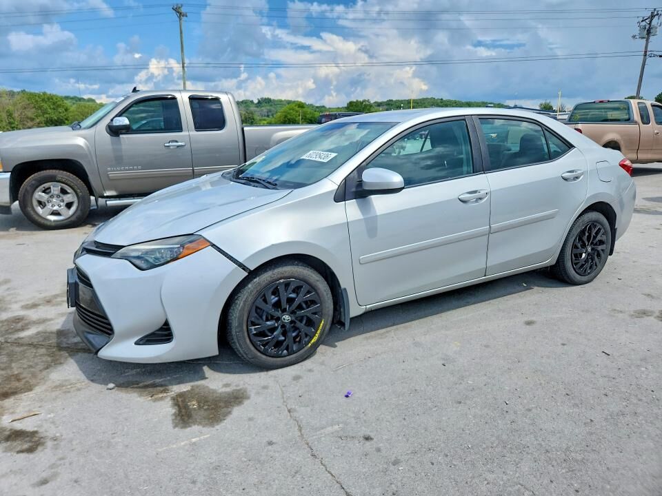 2018 TOYOTA Corolla