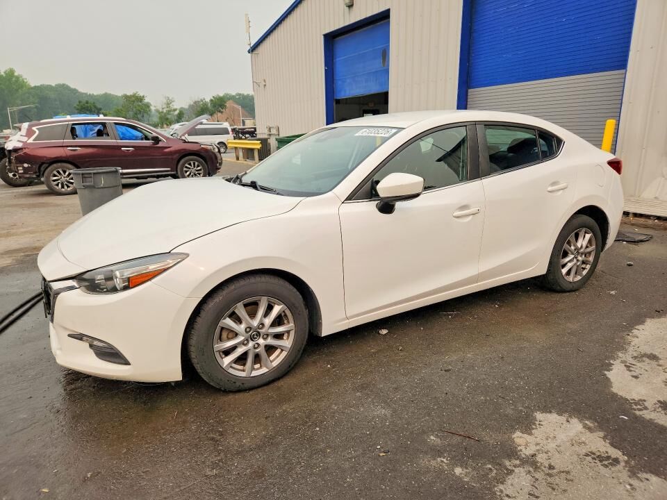 2018 MAZDA Mazda3