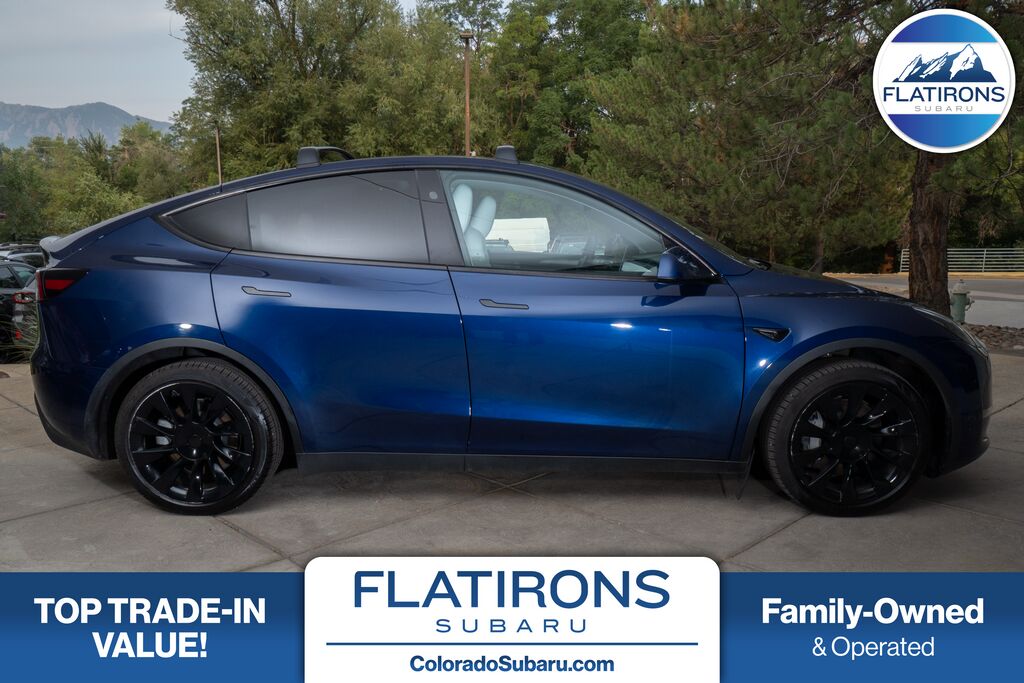 2023 TESLA Model Y