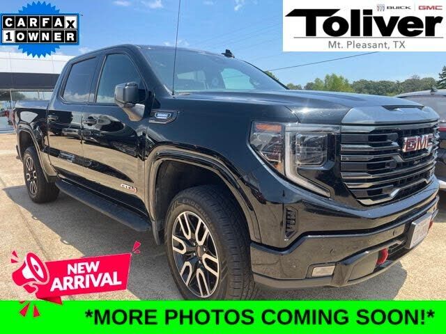 2024 GMC Sierra