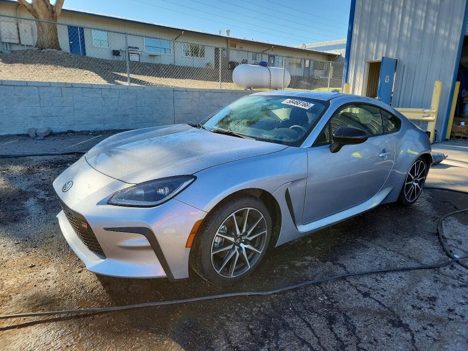 2025 TOYOTA GR86