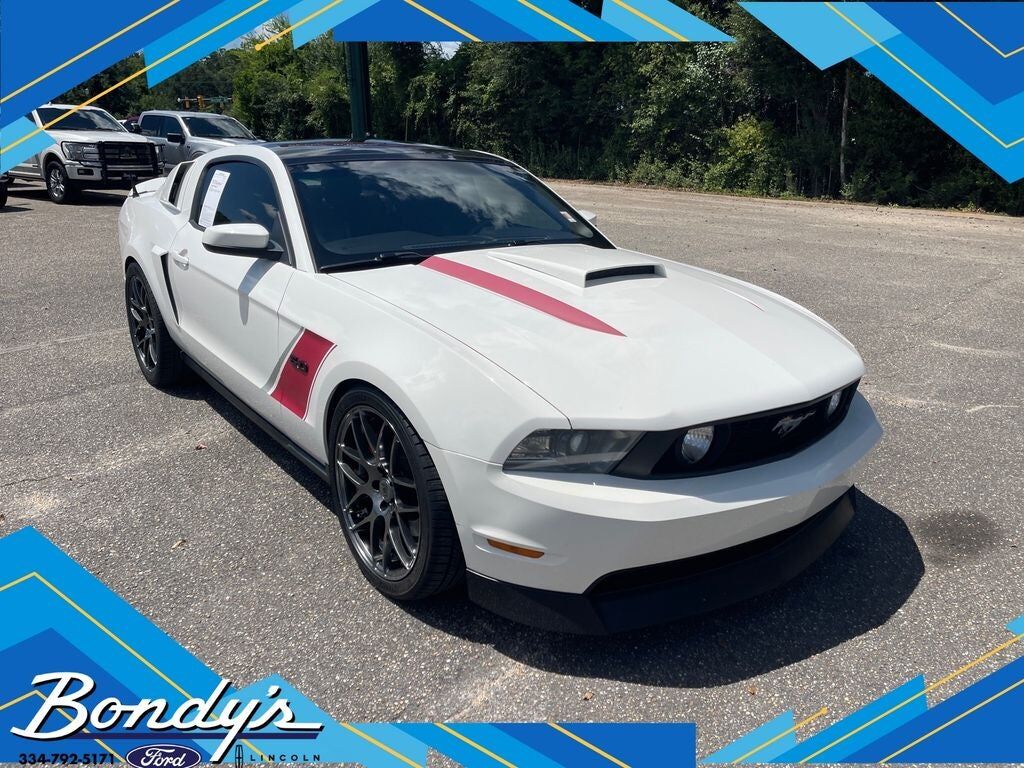 2011 FORD Mustang