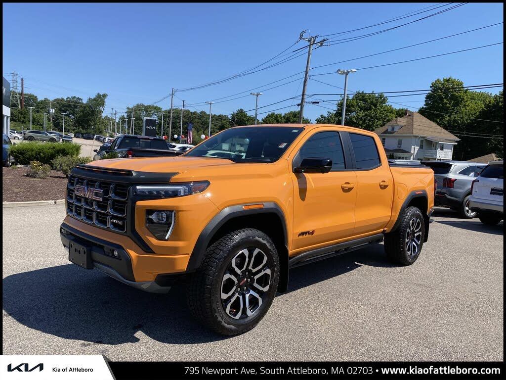 2025 GMC Canyon