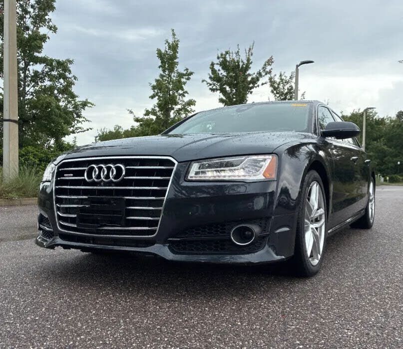 2017 AUDI A8