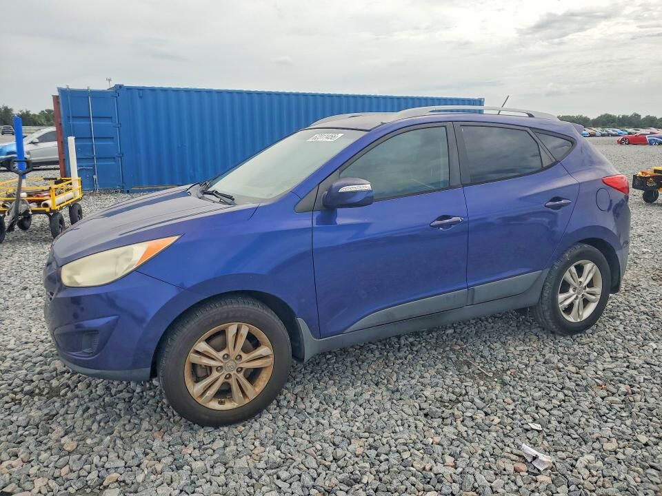 2012 HYUNDAI Tucson