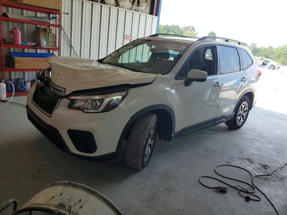 2019 SUBARU Forester