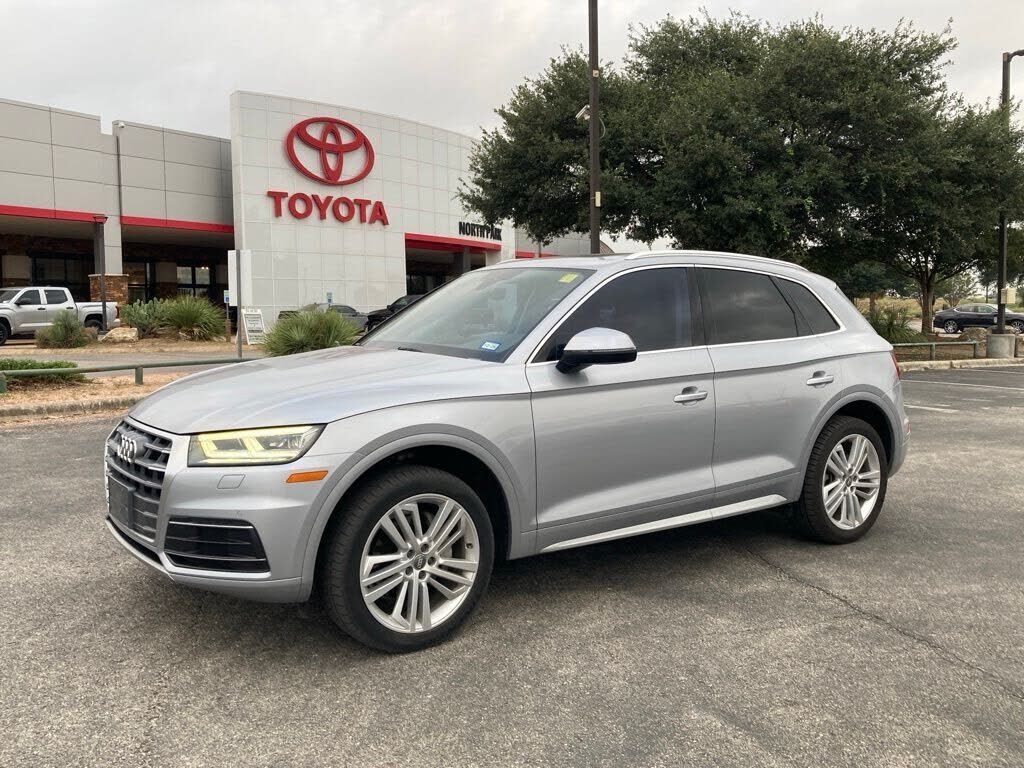 2018 AUDI Q5