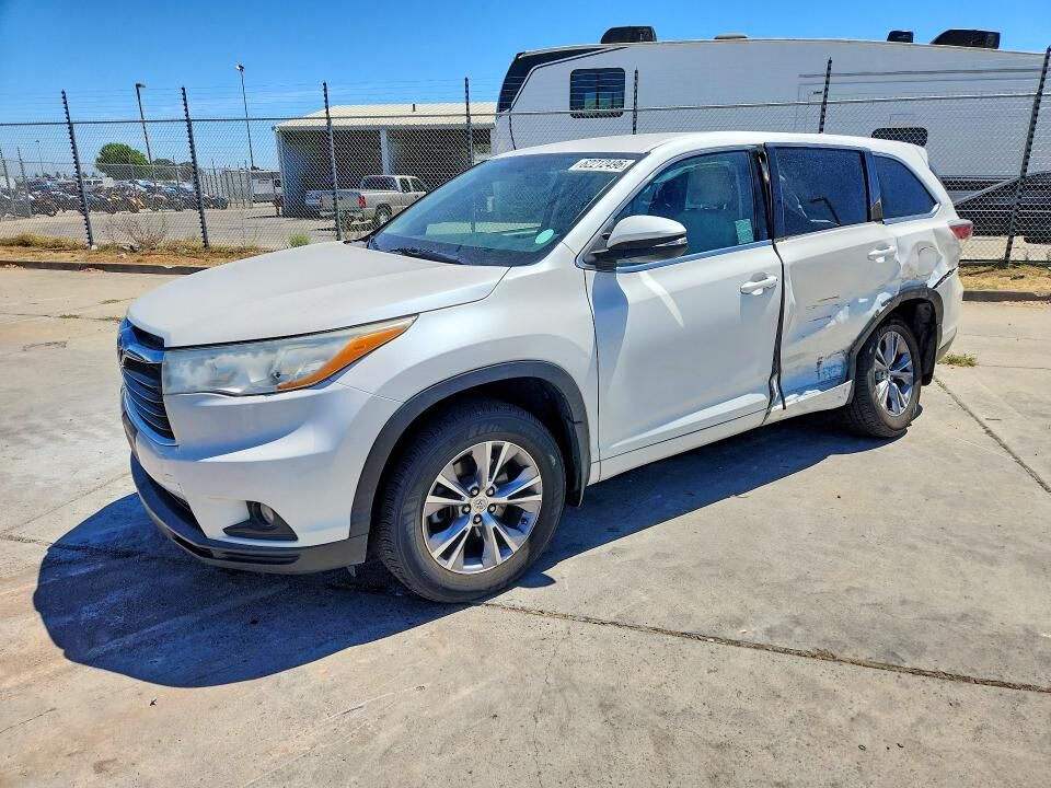 2014 TOYOTA Highlander