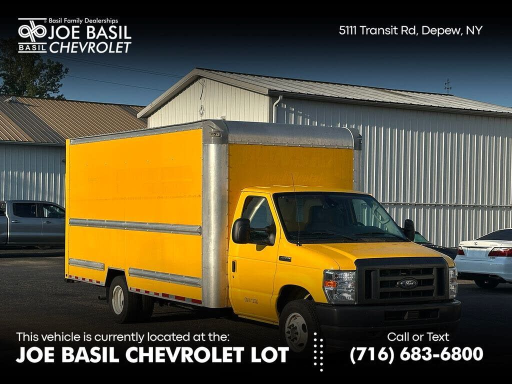 2022 FORD E-350