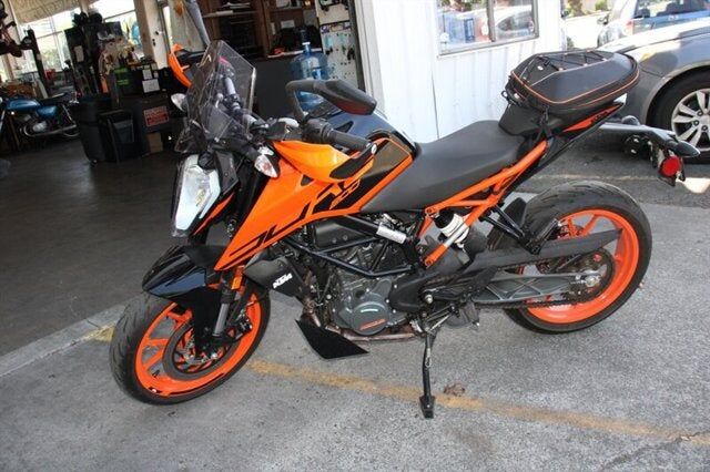 2020 KTM DUKE