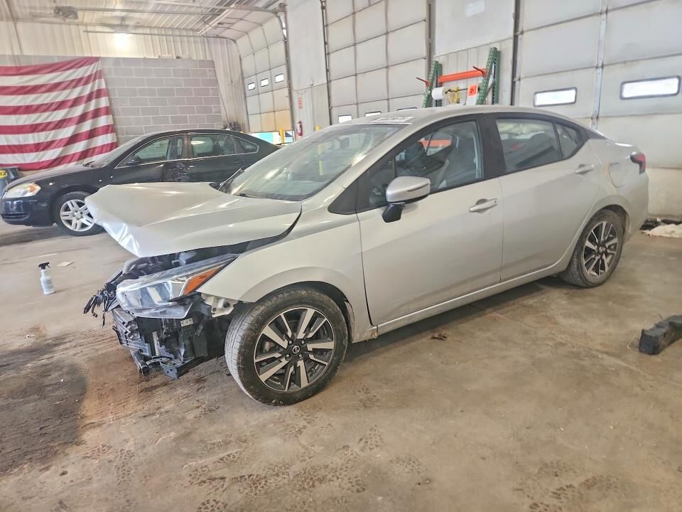 2021 NISSAN Versa