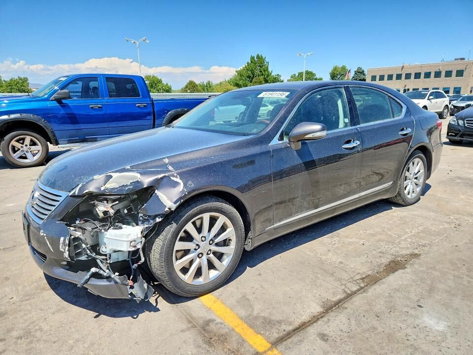 2010 LEXUS LS