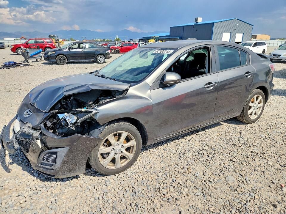 2011 MAZDA Mazda3