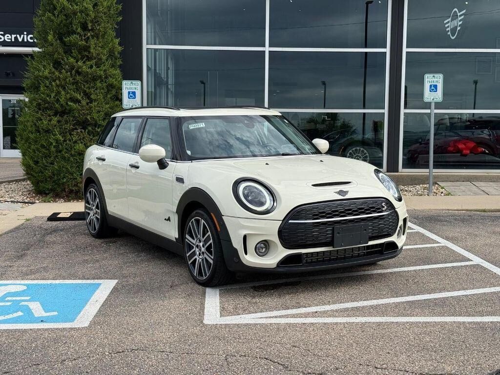 2023 MINI Clubman