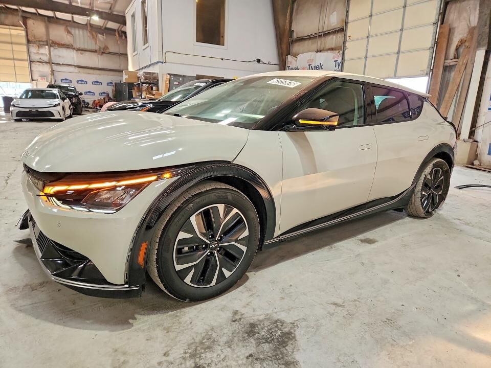 2024 KIA EV6