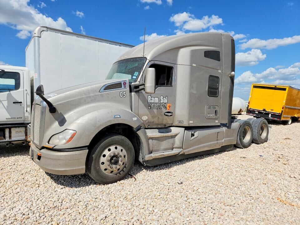 2015 KENWORTH T680