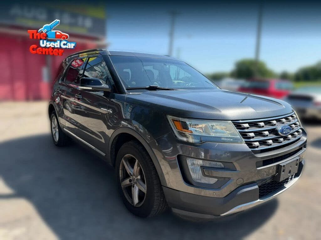 2017 FORD Explorer