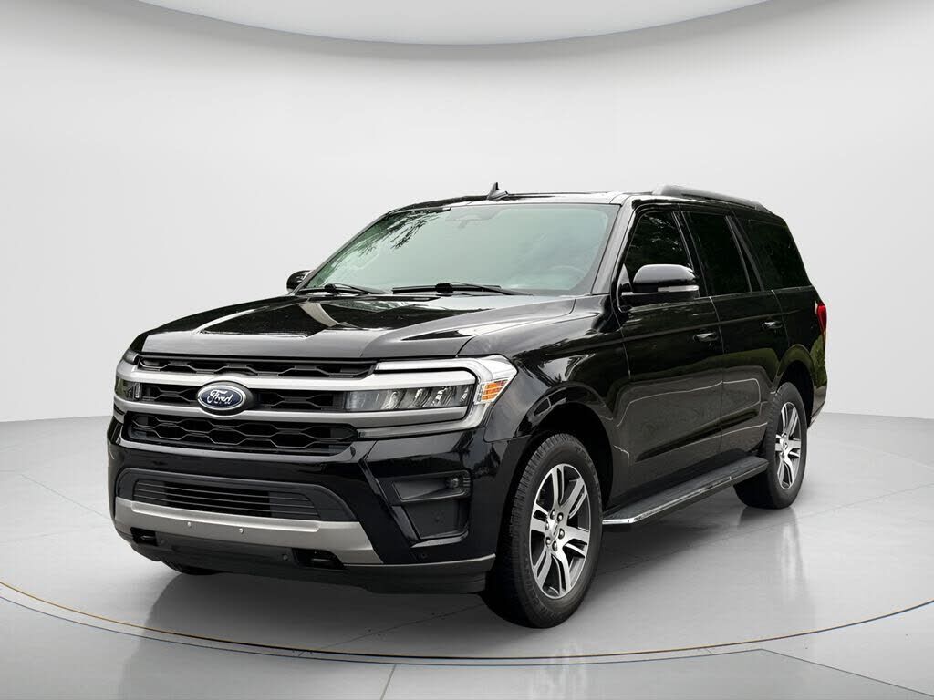 2022 FORD Expedition