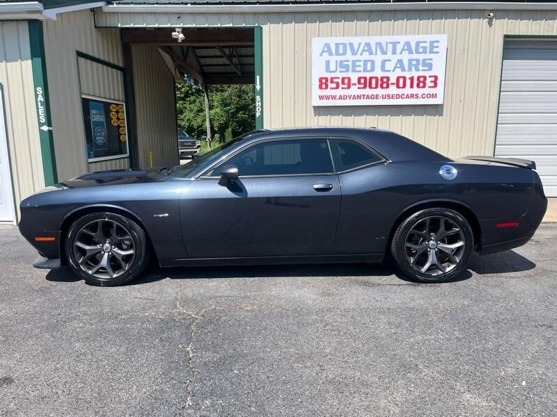 2019 DODGE Challenger