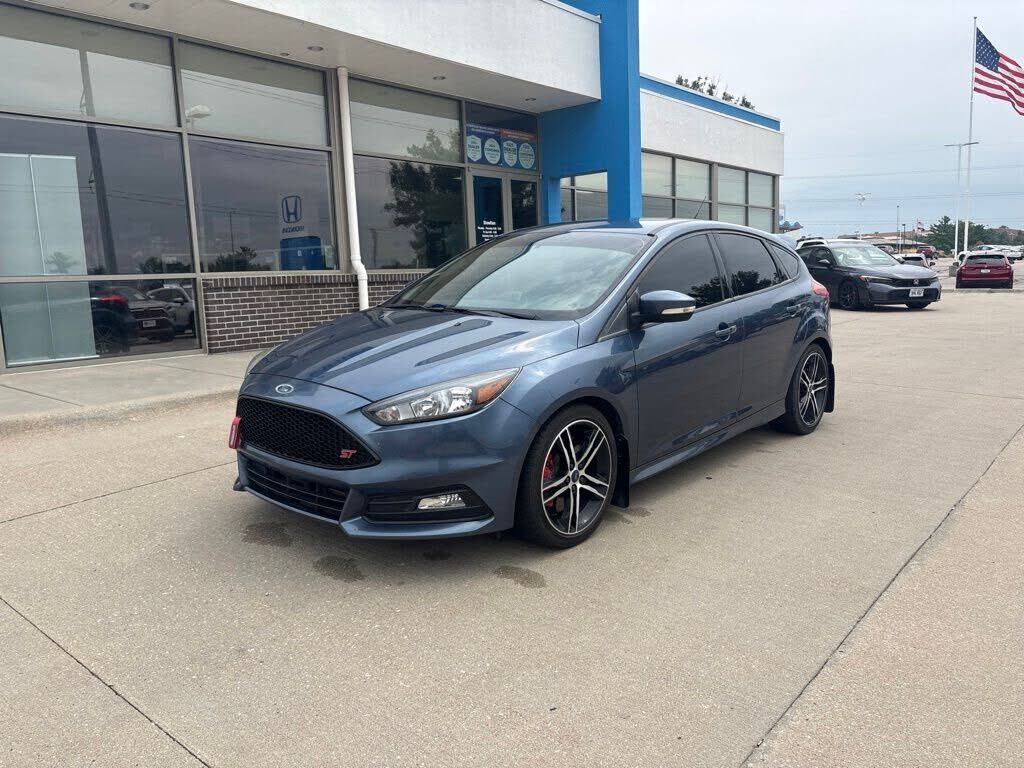 2018 FORD Focus
