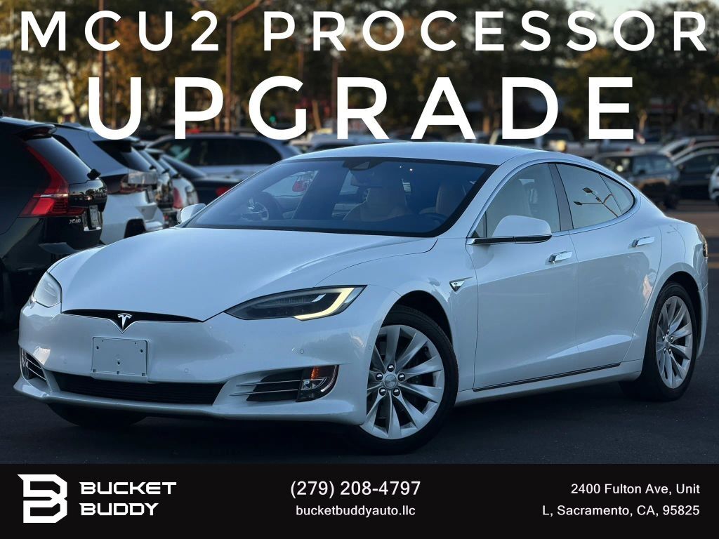 2016 TESLA Model S