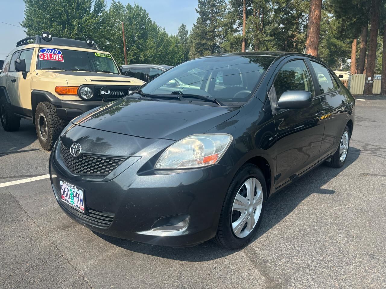 2012 TOYOTA Yaris