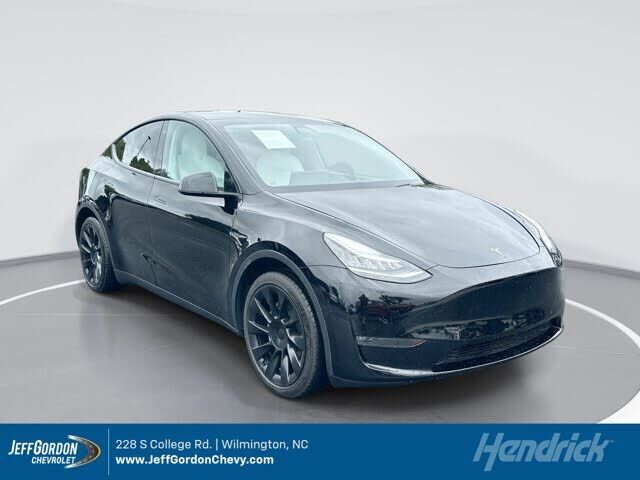 2020 TESLA Model Y