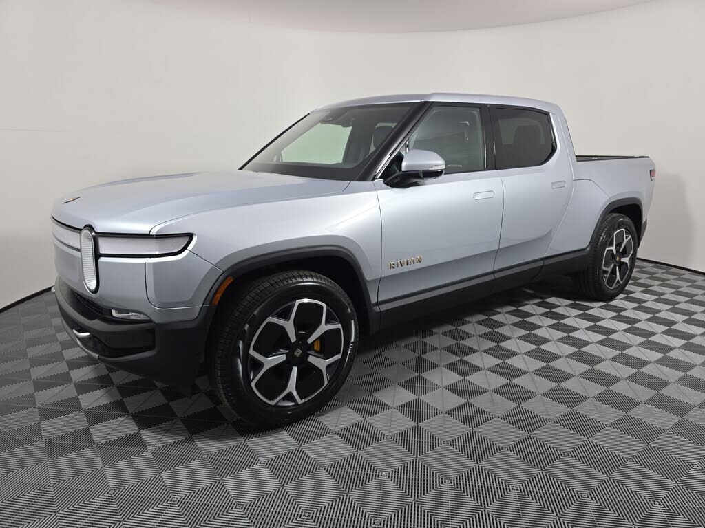 2024 RIVIAN R1T