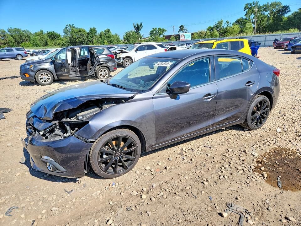 2016 MAZDA Mazda3