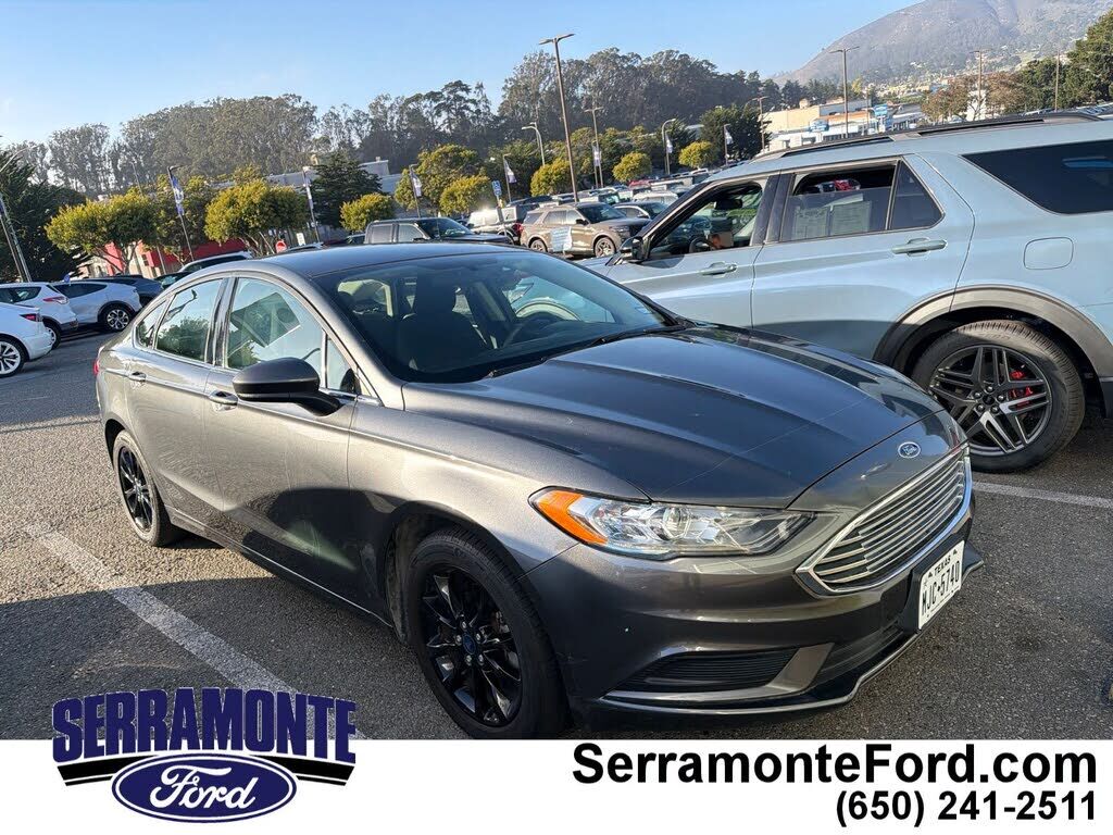 2017 FORD Fusion